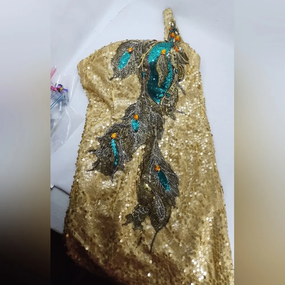 Nina Canacci Gold Peacock Sequin Beaded Dress Rhinestones - Picture 1 of 4